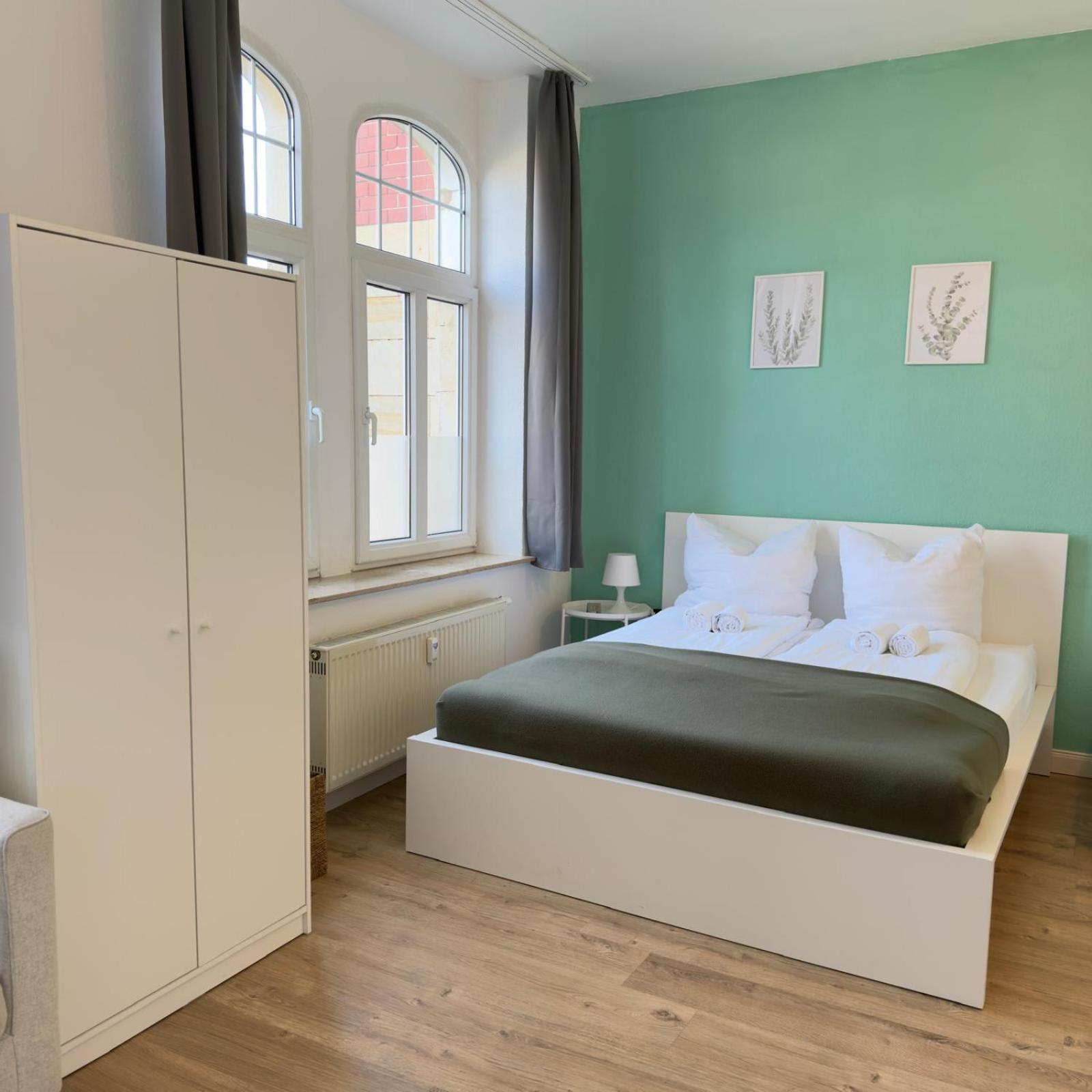 Raha Apartments - Modernes Studio-Apartment - Hbf - Gratis Parkplatz إرفورت المظهر الخارجي الصورة