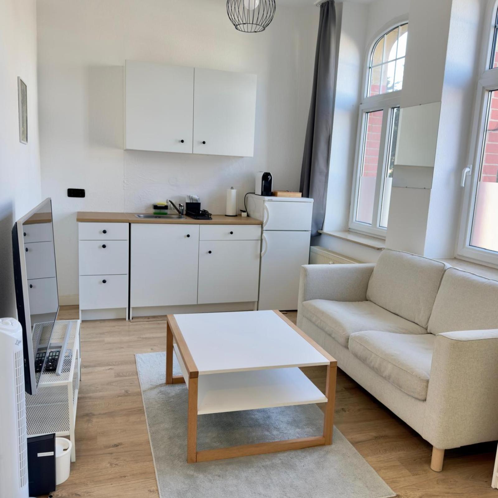 Raha Apartments - Modernes Studio-Apartment - Hbf - Gratis Parkplatz إرفورت المظهر الخارجي الصورة